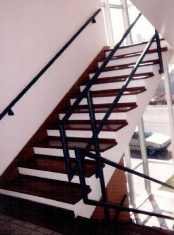 Fabricante de Escada Assis Chateaubriand - Fabricante de Escada de Ferro
